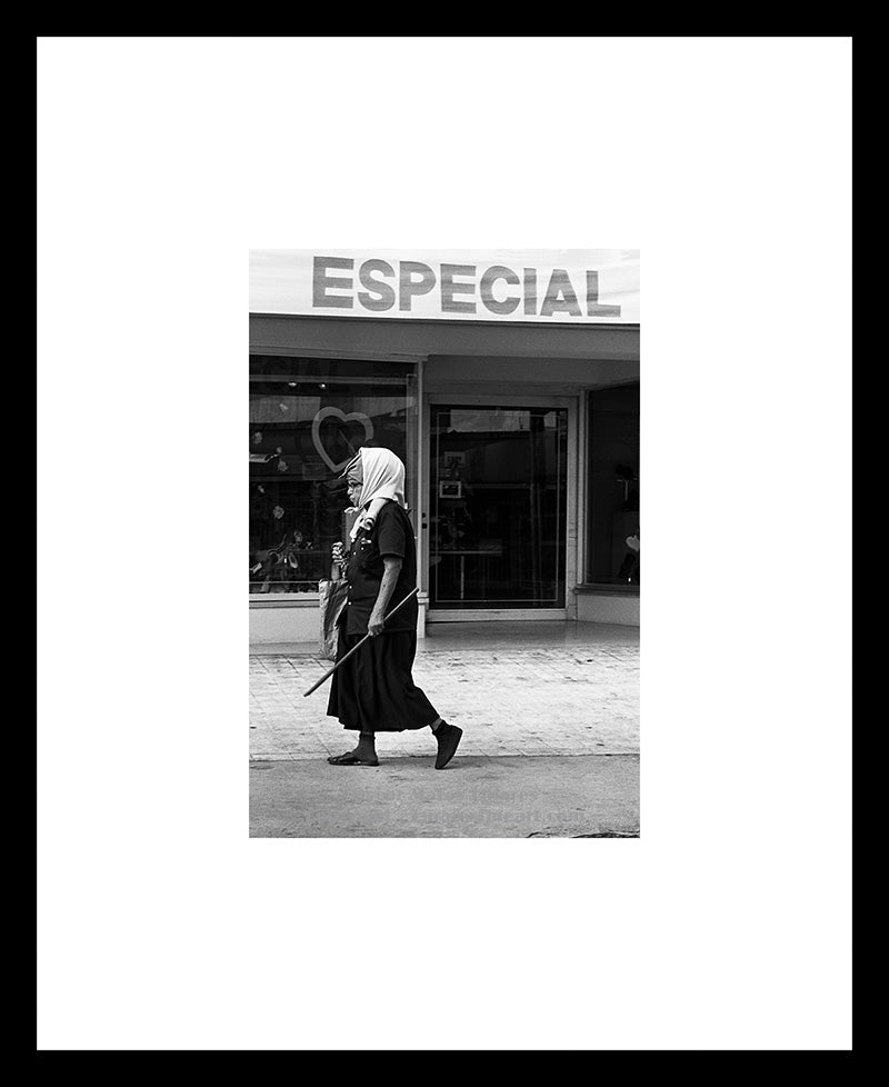"Especial" - Street Photography